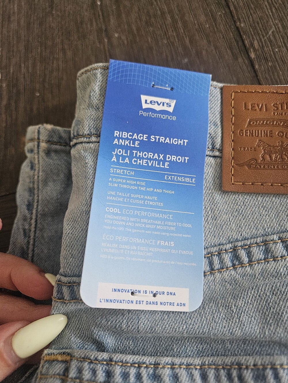 aritzia x levi ribcage straight ankle jeans 27L - Picture 6 of 7